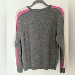 LUELLA cashmere wool crewneck pullover sweater med gray pink white strip sleeves